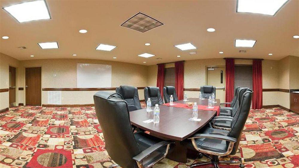 Holiday Inn Express Hotel & Suites Talladega By Ihg מראה חיצוני תמונה