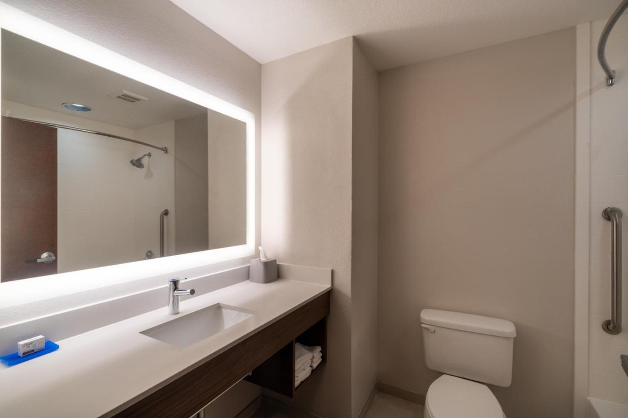 Holiday Inn Express Hotel & Suites Talladega By Ihg מראה חיצוני תמונה