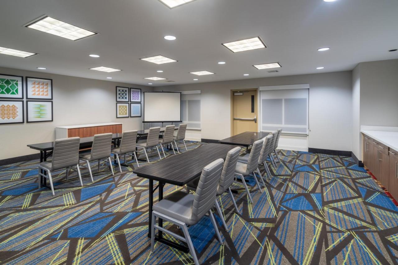 Holiday Inn Express Hotel & Suites Talladega By Ihg מראה חיצוני תמונה