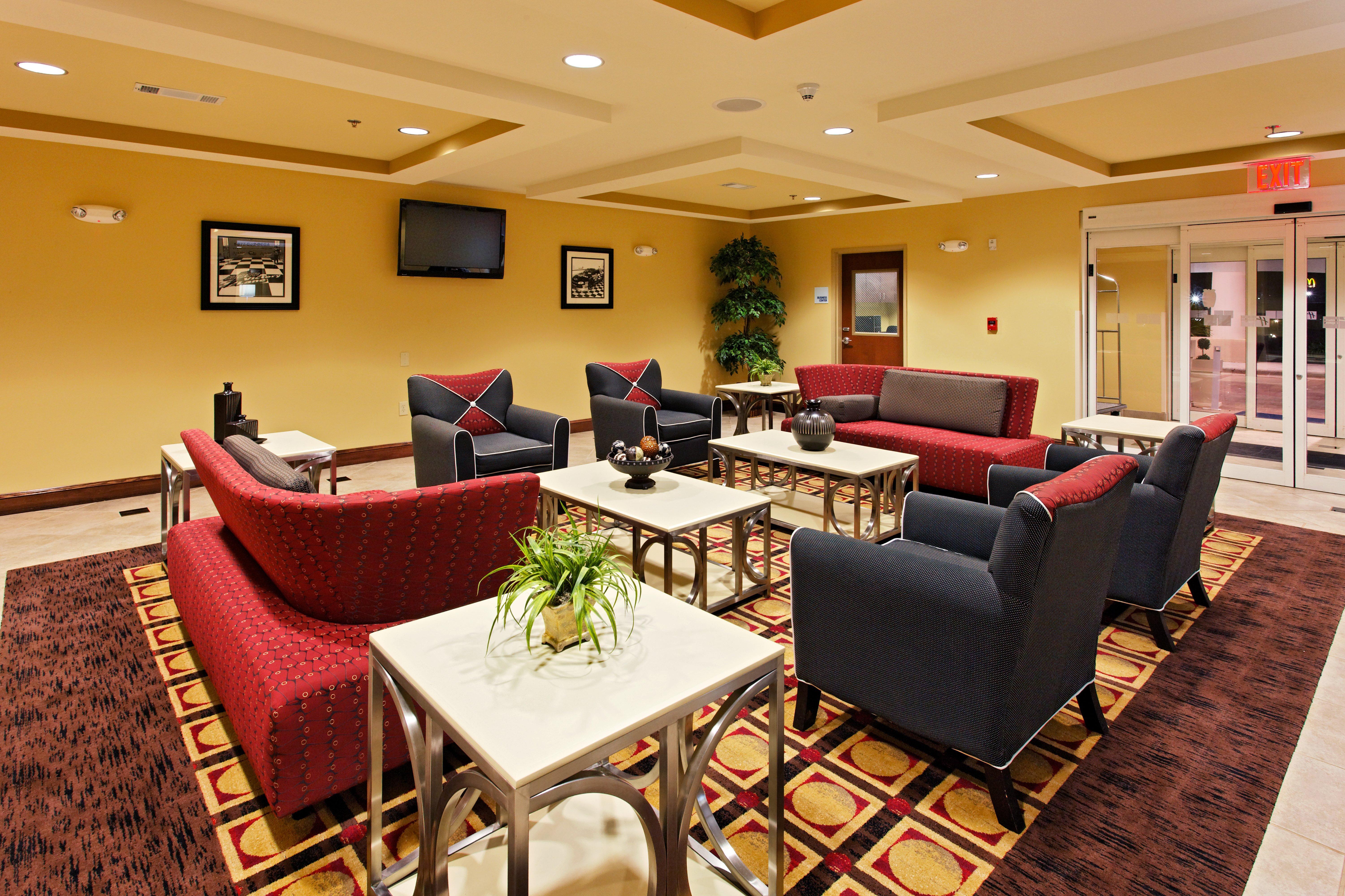 Holiday Inn Express Hotel & Suites Talladega By Ihg מראה חיצוני תמונה