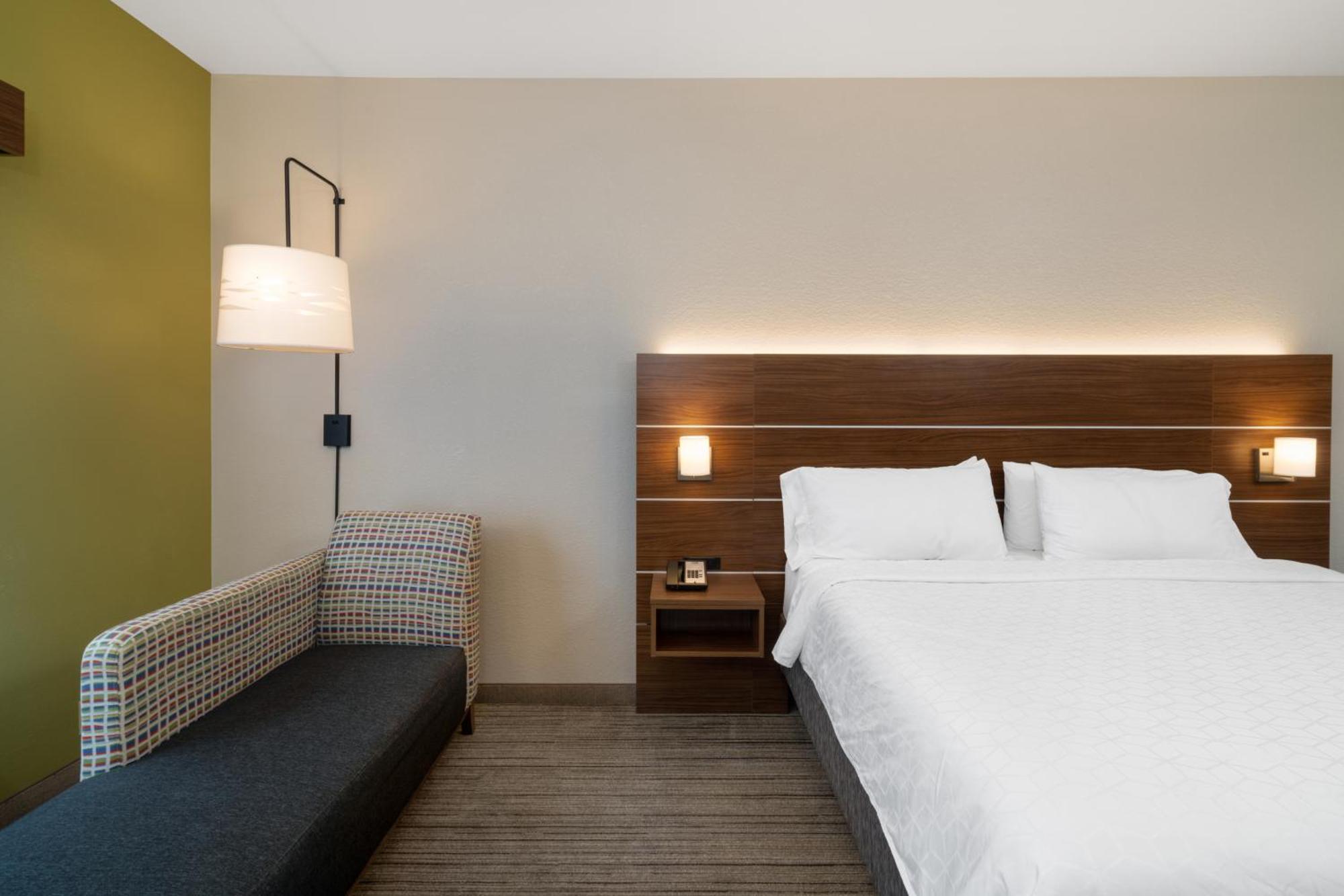 Holiday Inn Express Hotel & Suites Talladega By Ihg מראה חיצוני תמונה
