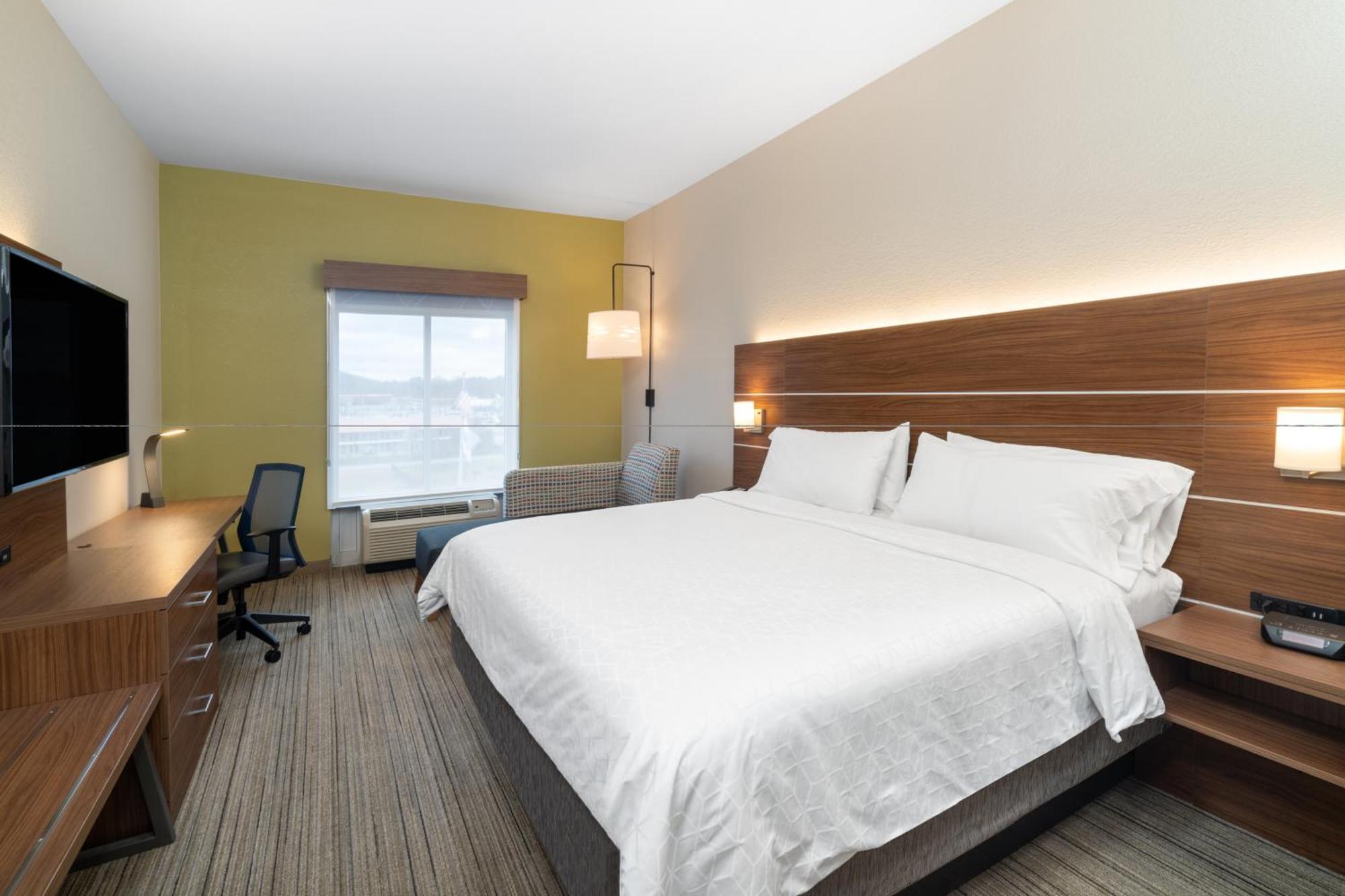 Holiday Inn Express Hotel & Suites Talladega By Ihg חדר תמונה
